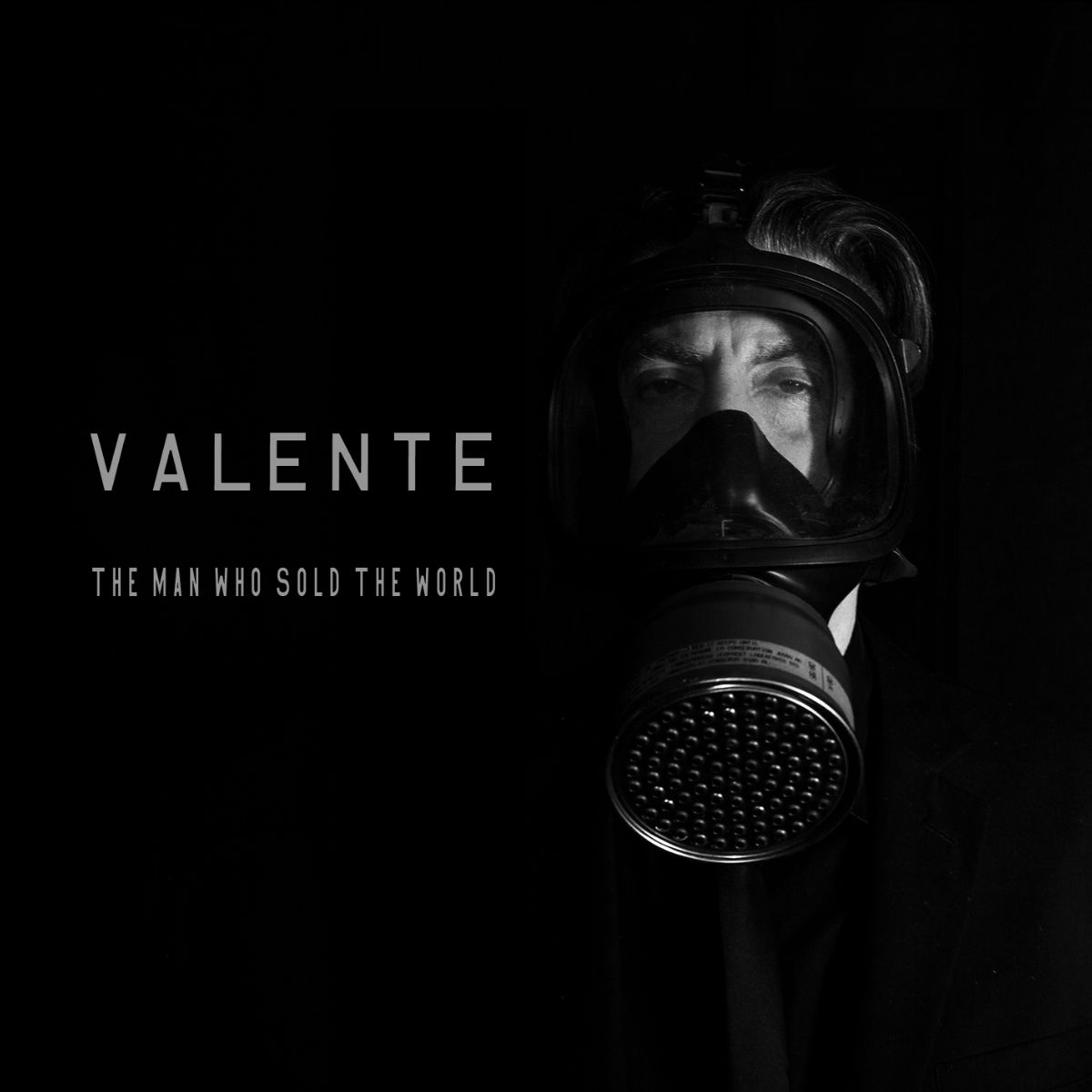 Esce “The Man Who Sold The World”, il nuovo video di Valente